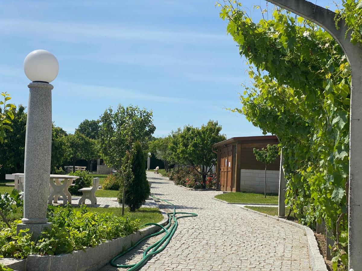 Gites Des Sablons Châtillon-sur-Marne المظهر الخارجي الصورة